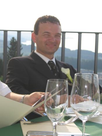 Hochzeit 059.jpg   26kb   26.03.2021 22:25:16